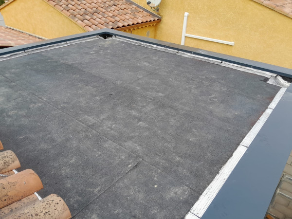 Étanchéité et isolation toit plat et couvertine à Pierrelatte